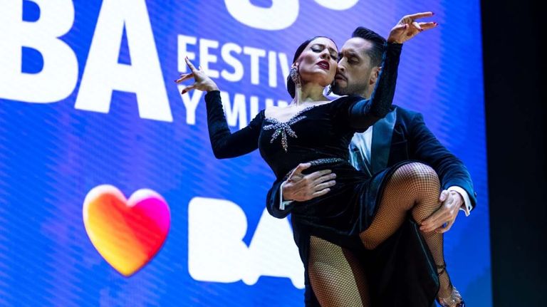 La escuela de tango del Cetbra celebra 35 años.