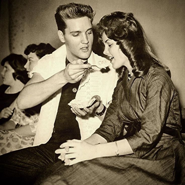 Saga Elvis