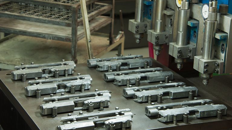 Fabrica de armas 11282018