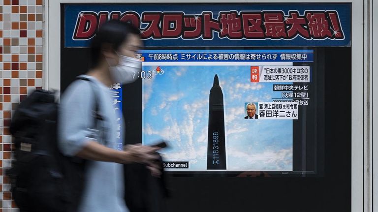 Corea del Norte disparó un misil balístico 20221003