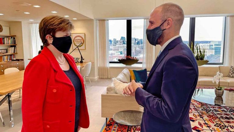La directora del FMI, Kristalina Georgieva, y Martín Guzmán