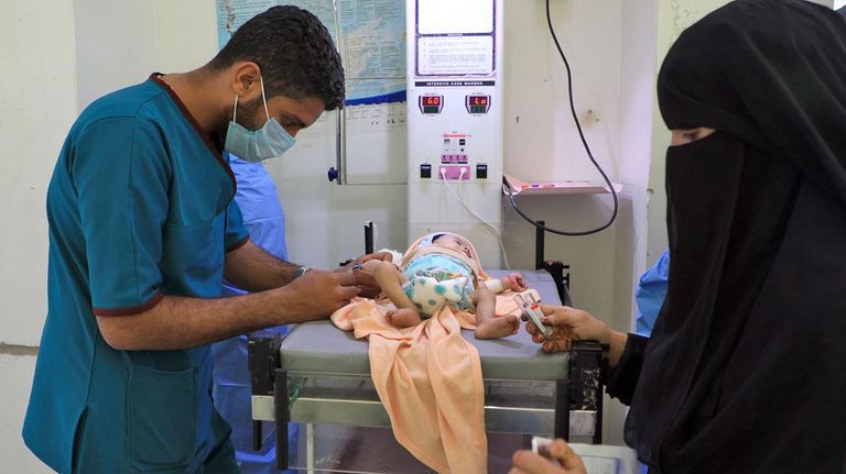 médicos en campos de refugiados, 20211109
