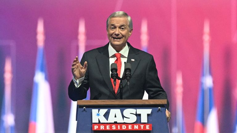 Candidatos a presidente Chile 15112025