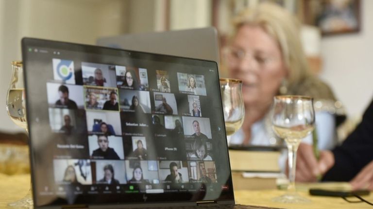 Carrió encabezó una reunión virtual de dirigentes de la Coalición Cívica.
