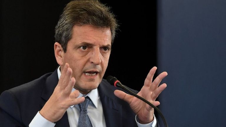Con Sergio Massa en el ojo de la tormenta, crece la incertidumbre de cara a las PASO