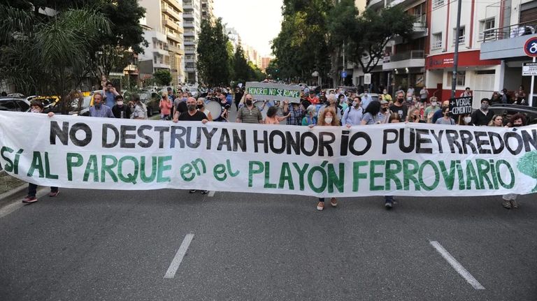 Parque lineal de Honorio Pueyrredon 20220714