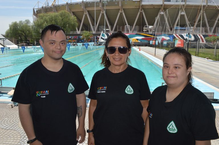 Brian, María Morales y Lucía