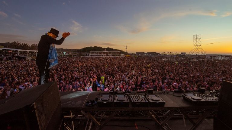 Shows