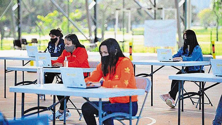 20200926_escuela_plazas_min_educacion_gcba_g