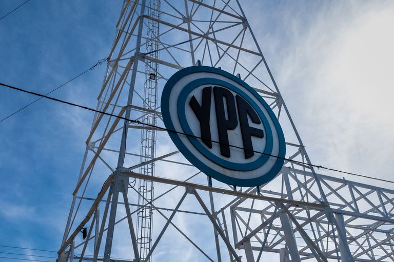 Argentina’s Shale Ambitions Hang In Balance After YPF Bond Drama