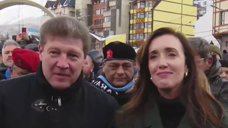 Victoria Villarruel y Gustavo Melella