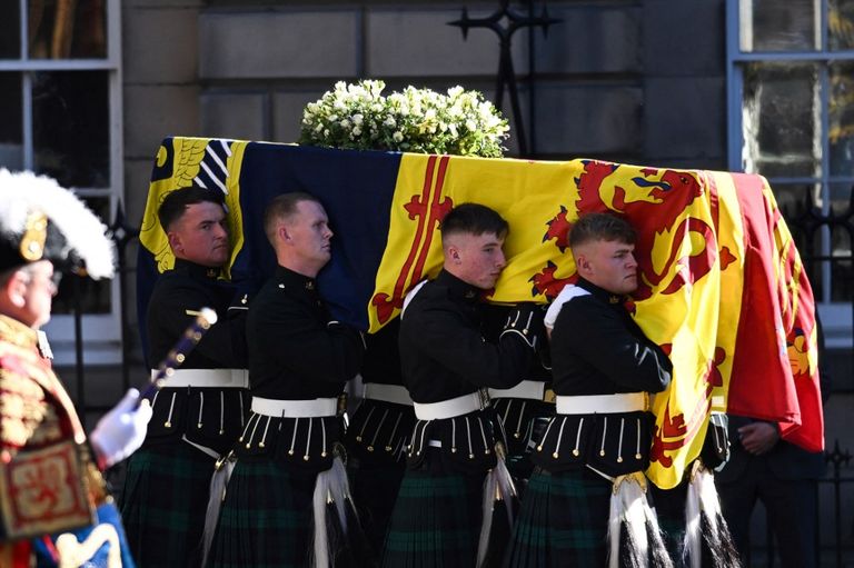 funeral isabel ii