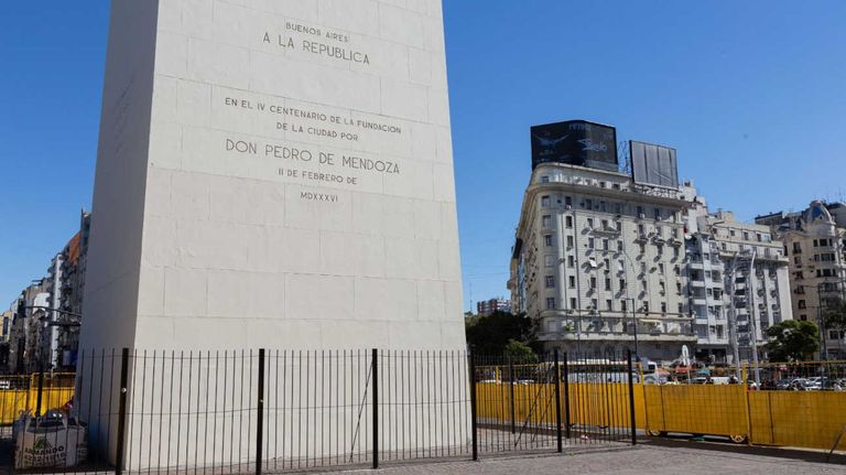 Obelisco 20250804
