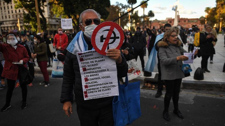 Marcha anticuarentena 20200526