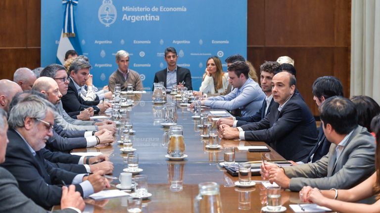 El Gobierno emitirá deuda sustentable