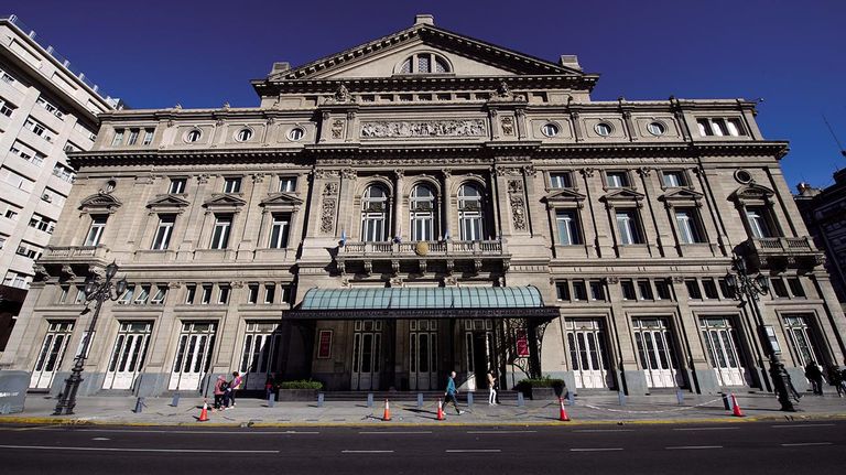 Teatro Colon. INSTITUCIONALES