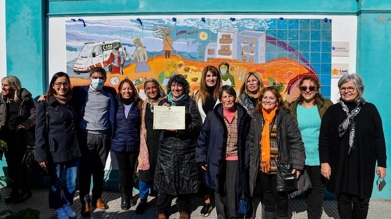 Mural Homenaje a Mujeres Htal. Muñiz 20220601
