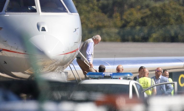 El Rey Juan Carlos regresa a España