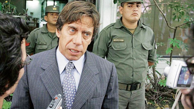 Bussi y el patriarcado: el “pacto de caballeros”