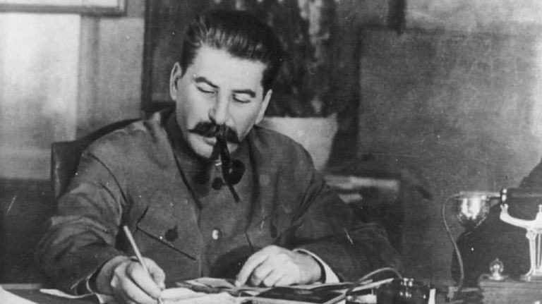 Día 370: camarada Javier Stalin