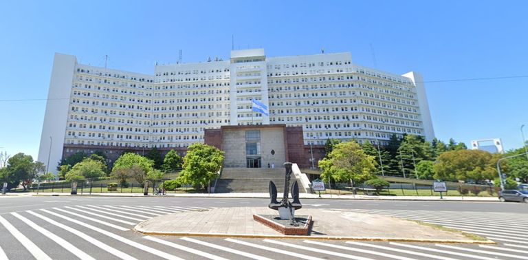 Edificio Libertad, sede de la Armada 20220824