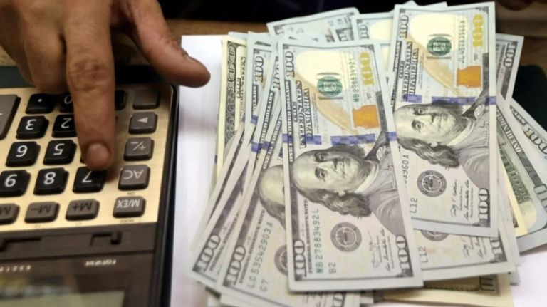 Salario en dólares