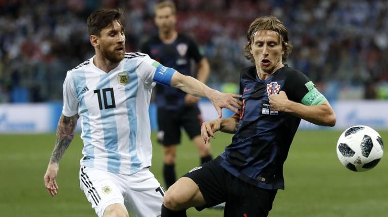 Messi-Modric 2