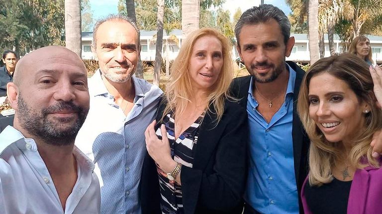 070925_spagnuolo_menem_karina_coima_x_g