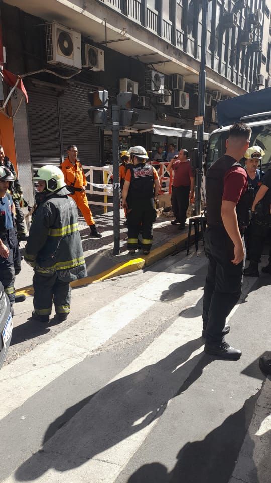Explosión en Corrientes y San Martin 20221103