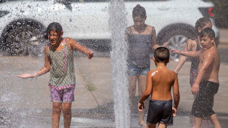 Ola de calor en Argentina-20211101