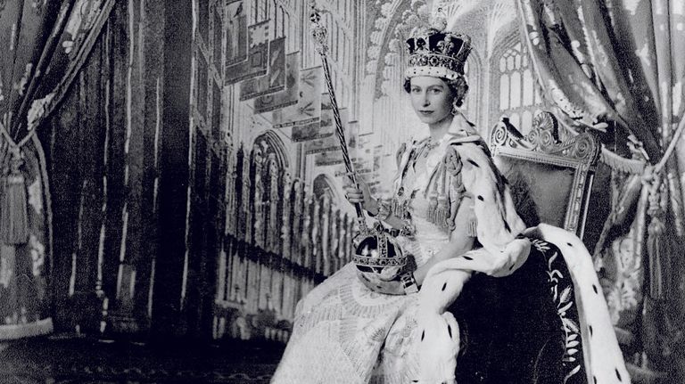 Isabel II 20220908