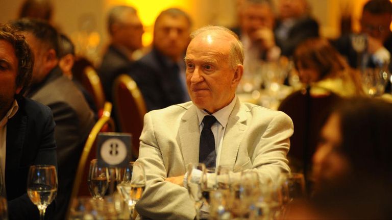 Cena Adepa 20221201