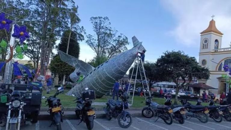 Adorno para conmemorar a Chapecoense