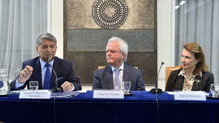Debate política exterior