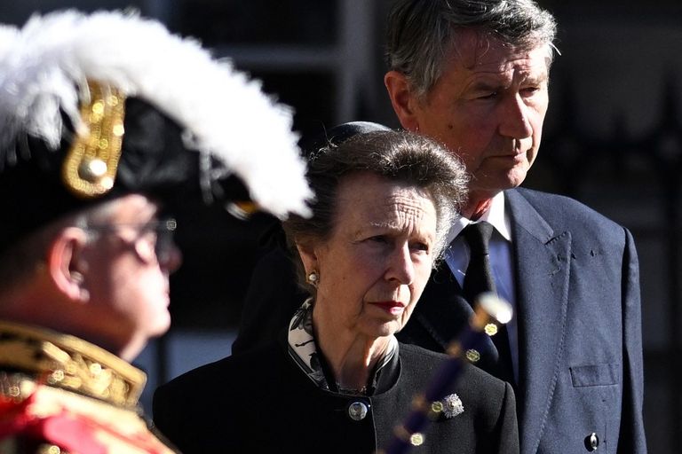 funeral isabel ii