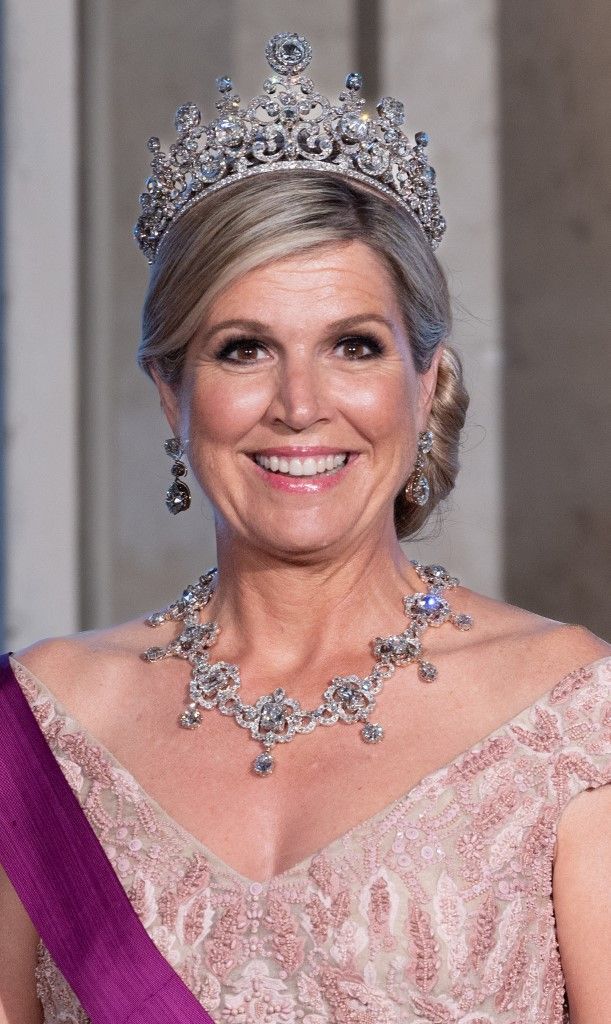 Duelo de tiaras y glamour entre las reinas Máxima de Holanda y Mathilde de Bélgica