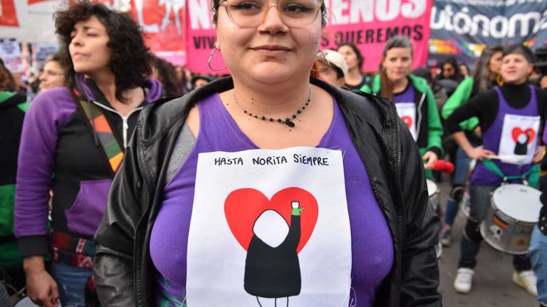 Marcha de Ni Una Menos en el Congreso 20240603