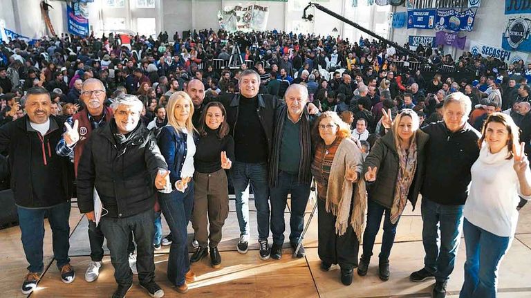 20220507_maximo_kirchner_prensa_pj_bonaerense_g