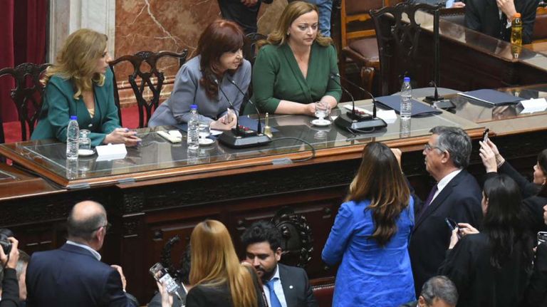 Asamblea Legislativa 021123