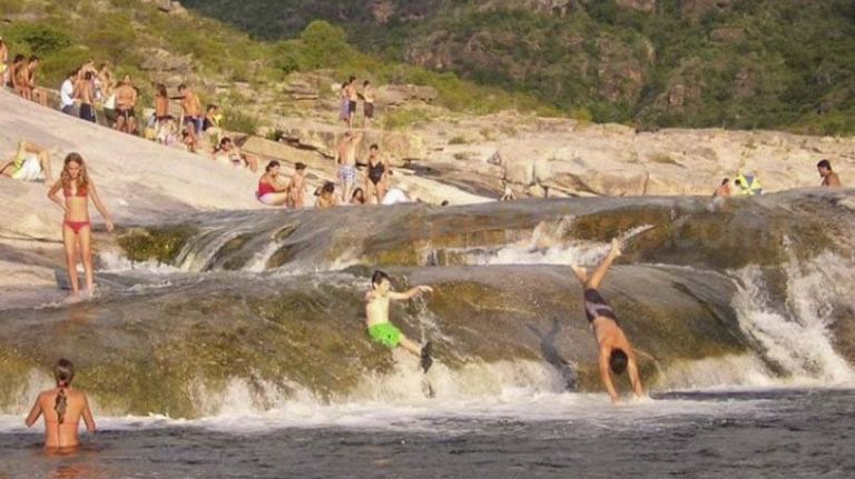 Río de Mina clavero
