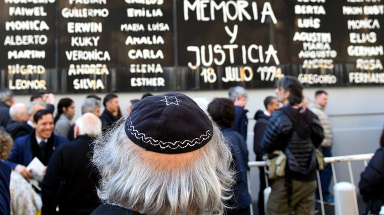 Acto del 30 aniversario del atentado a la sede de AMIA