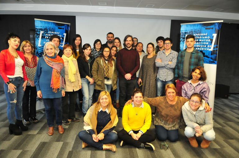 Nicolás Del Caño en la Escuela de Comunicación de Perfil.