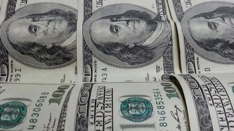 Dólar