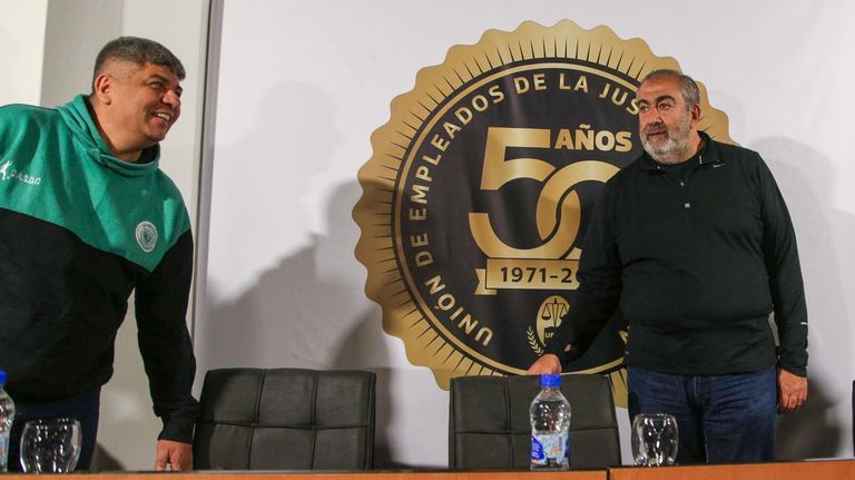 El embajador Marc Stanley con dirigentes de la CGT y organizaciones gremiales
