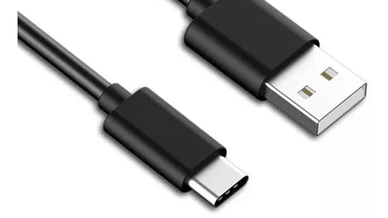 Cargador USB tipo C 20221004