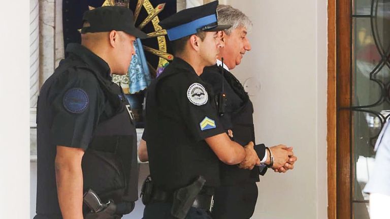 Walter Bento Detenido