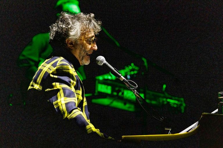 La producción propone un retrato íntimo de Fito Paéz y se aleja del tradicional repaso biográfico.
