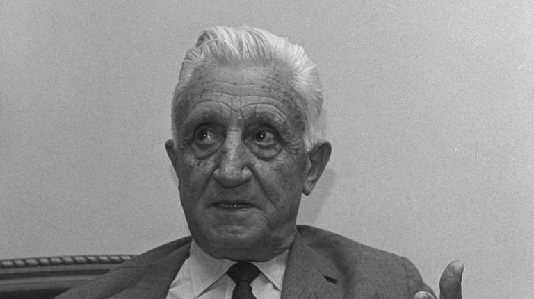 Arturo Illia