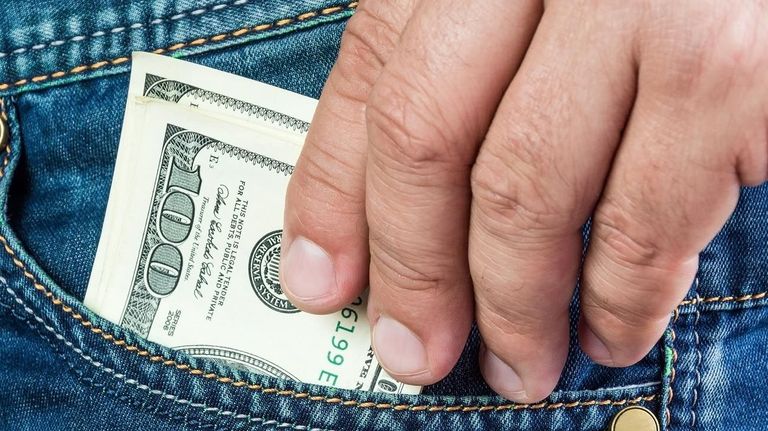 Salario en dólares