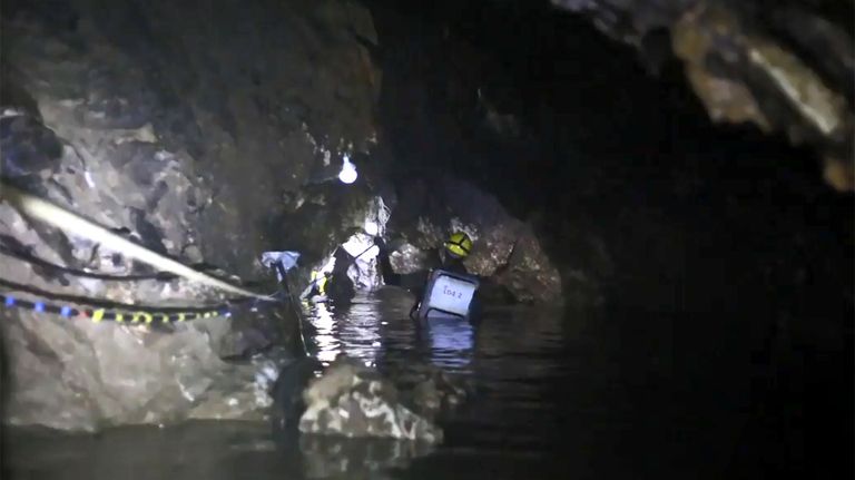 cueva tailandia07122018